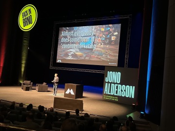 Jono Alderson a jeho přednáška na konferenci Marketing Festival 2024 v BRně
